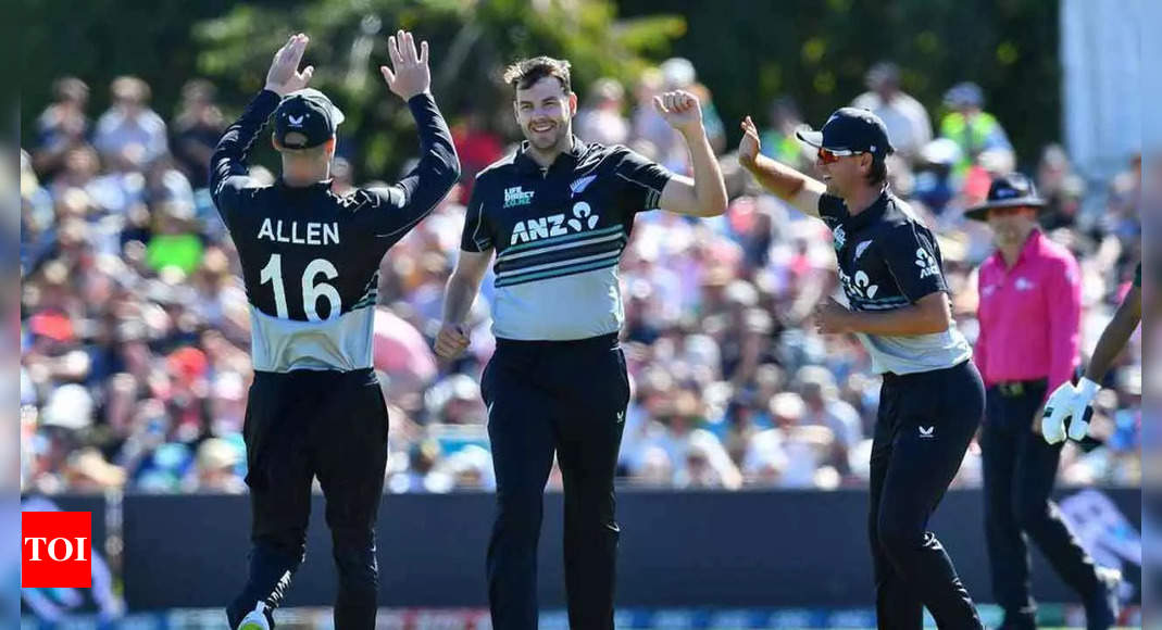 New Zealand thump Pakistan by nine wickets in first T20I | Cricket News