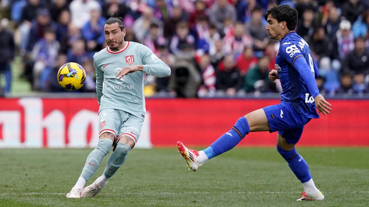 Getafe stun Atletico with Arambarri double