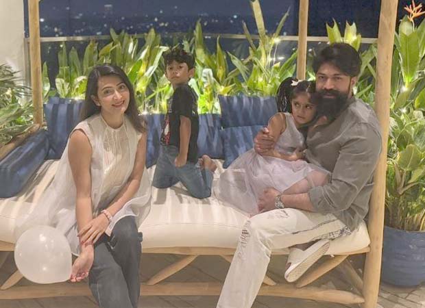 5 Times Yash proved that he’s the ultimate family man : Bollywood News