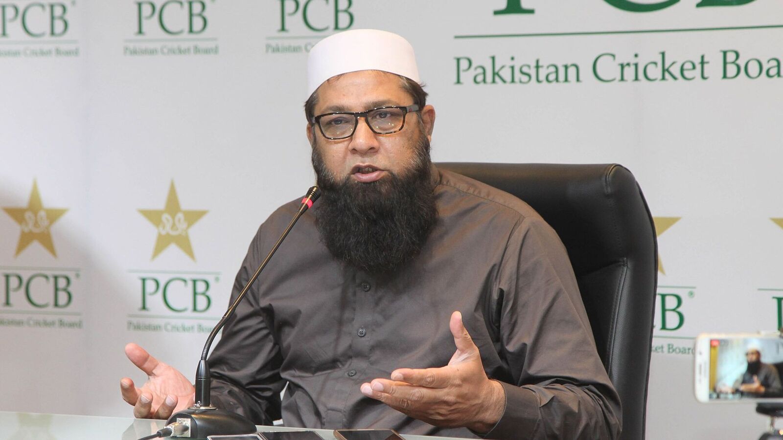 Inzamam-ul-Haq insults Sunil Gavaskar, ex-PAK captain says ‘should control his tongue’ after IND legend’s B team remark