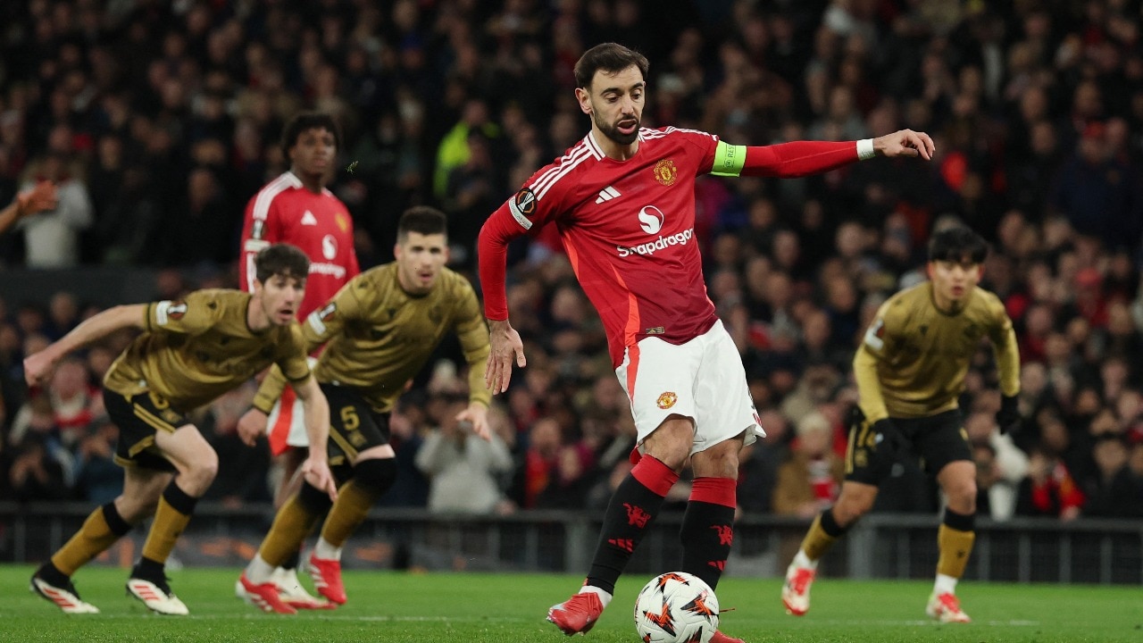 Bruno Fernandes hat-trick powers Manchester United to Europa League quarter-finals