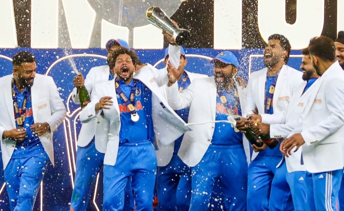 Mohammed Shami Steps Aside Amid Champagne Shower During India’s Champions Trophy Celebration – Watch