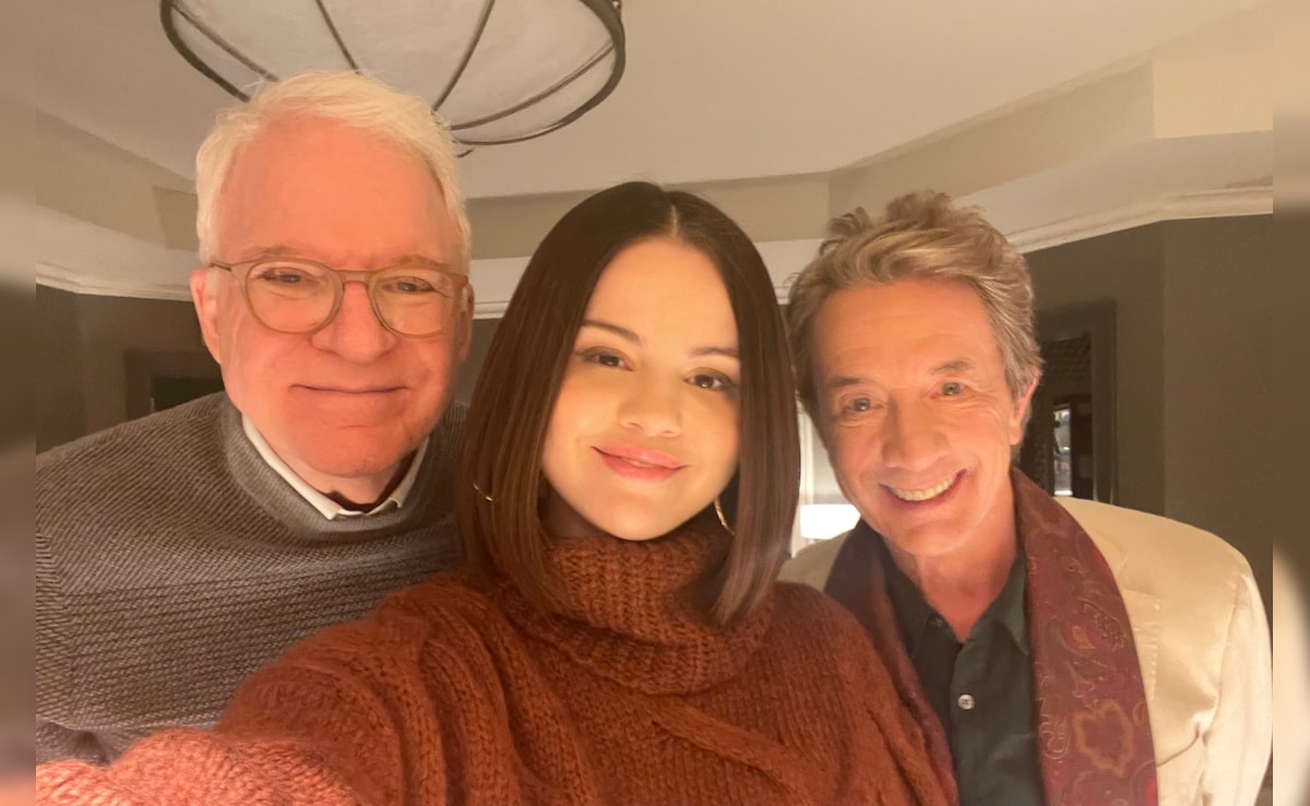 Selena Gomez Surprises Only Murders In The Building Co-Stars Martin Short And Steve Martin With SAG Awards