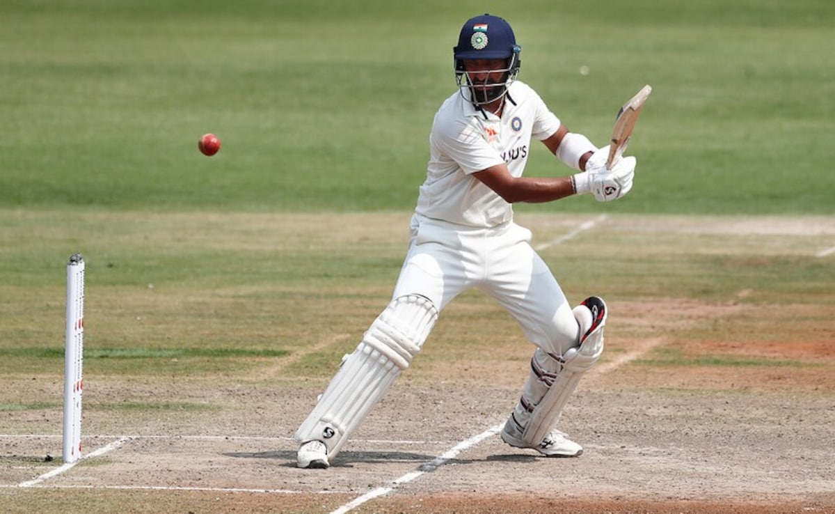 Ignored Cheteshwar Pujara Sends Big Message To BCCI Ahead of England Tests: “If I Was There…”